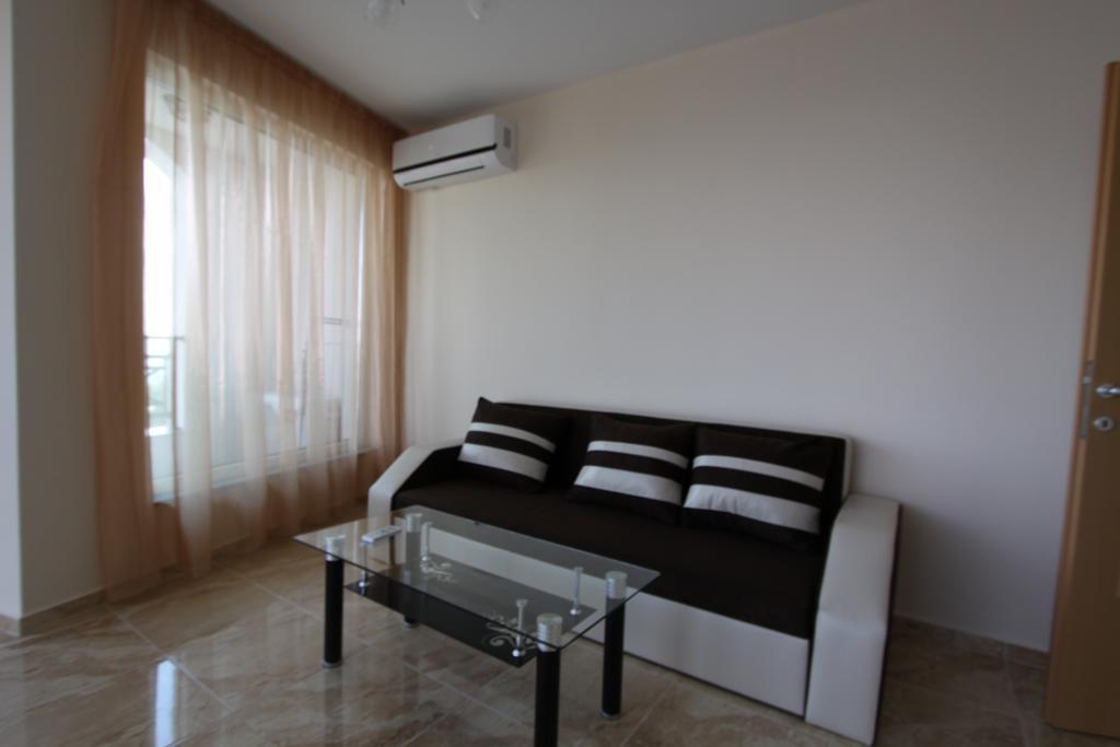 Golden Sea View Apartments Pomorie Eksteriør billede