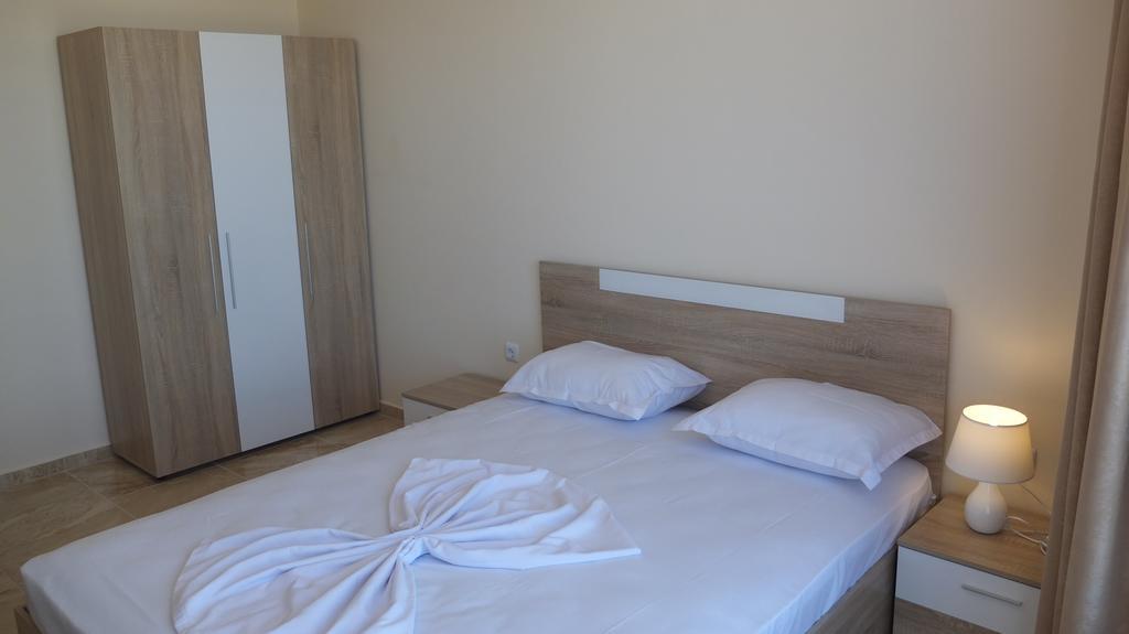 Golden Sea View Apartments Pomorie Eksteriør billede