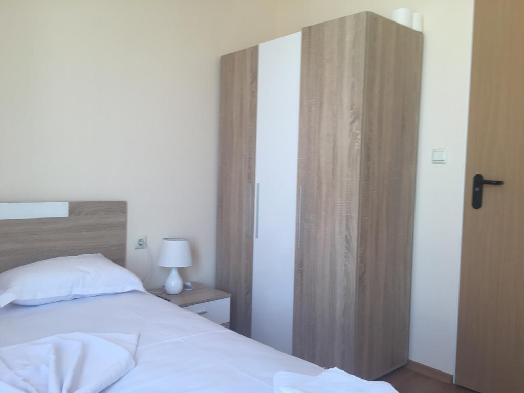 Golden Sea View Apartments Pomorie Eksteriør billede